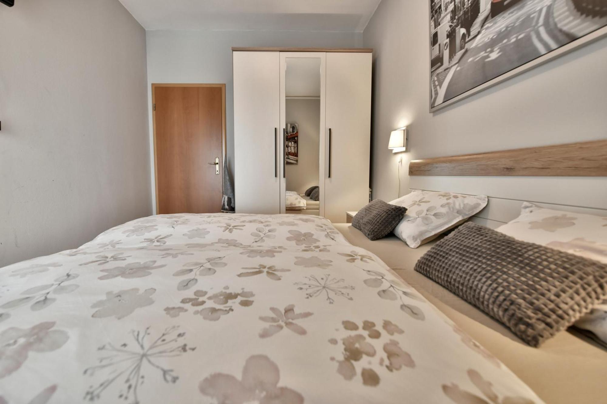 Apartment Istra Adria Пореч Екстер'єр фото